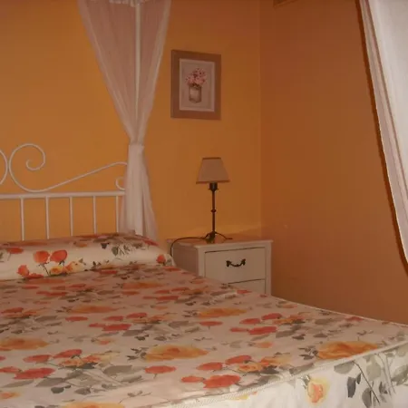 Pensjonat Casa De Oria 2*